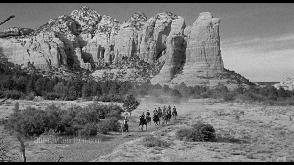 310-to-yuma-criterion-BD_04