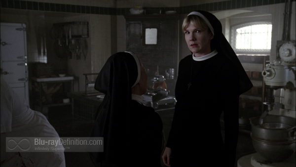 American-Horror-Story-Asylum-BD_07