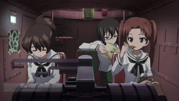 Girls-und-Panzer-Complete-TV-BD_28