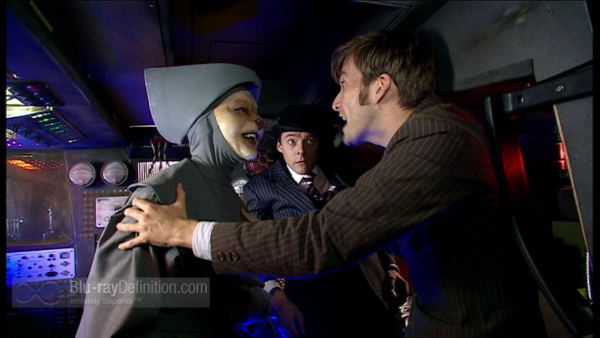 Doctor-Who-S3-BD_09