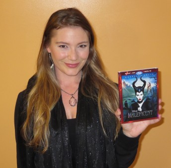 aurora-snow-maleficent-bluray