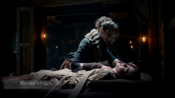 Outlander-S1-P1-BD_26