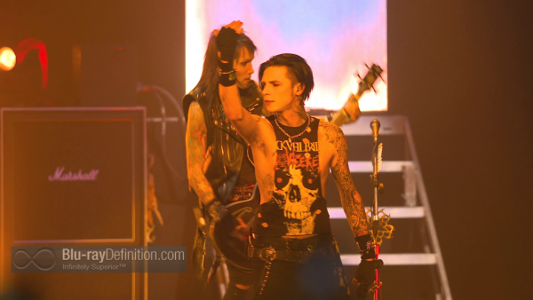 Black-Veil-Brides-Alive-Burning-BD_04