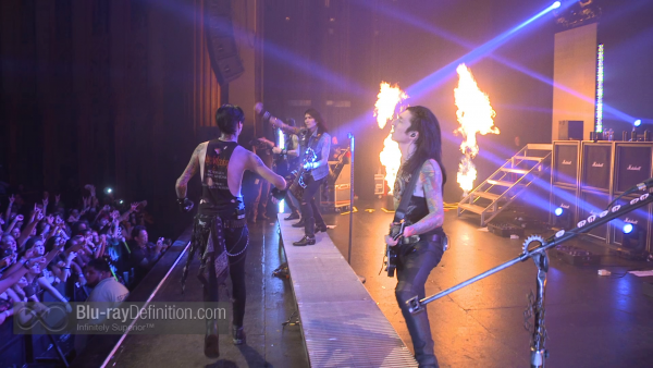 Black-Veil-Brides-Alive-Burning-BD_14