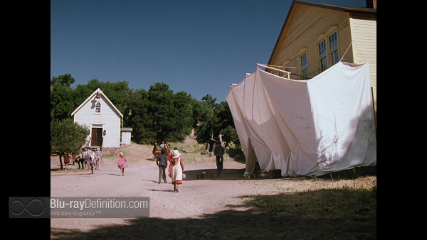 Little-House-on-the-Prairie-DRE-S6-BD_03