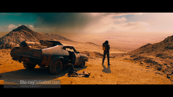 Mad-Max-Fury-Road-BD_01