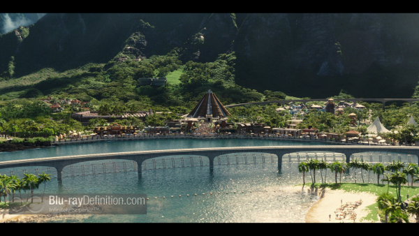 Jurassic-World-BD_03