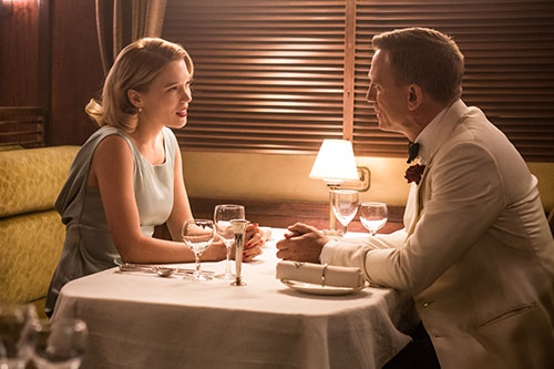 spectre-still-1