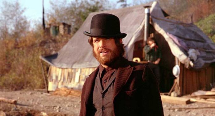 publicity still of Warren Beatty inMcCabe & Mrs. Miller