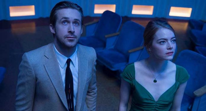 Ryan Gosling and Emma Stone in La La Land (2016)