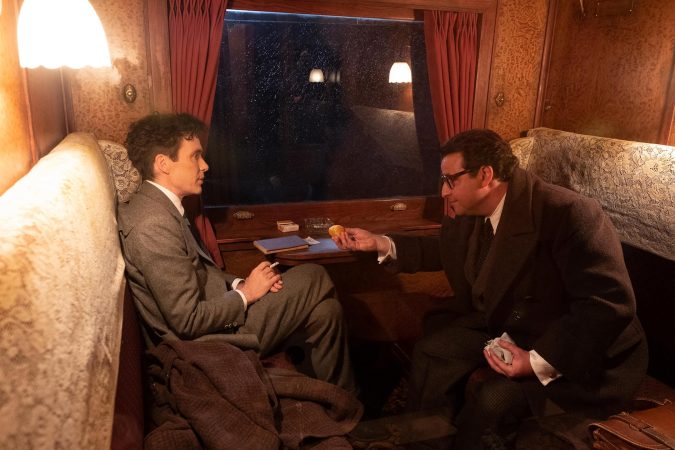 David Krumholtz and Cillian Murphy in Oppenheimer (2023)