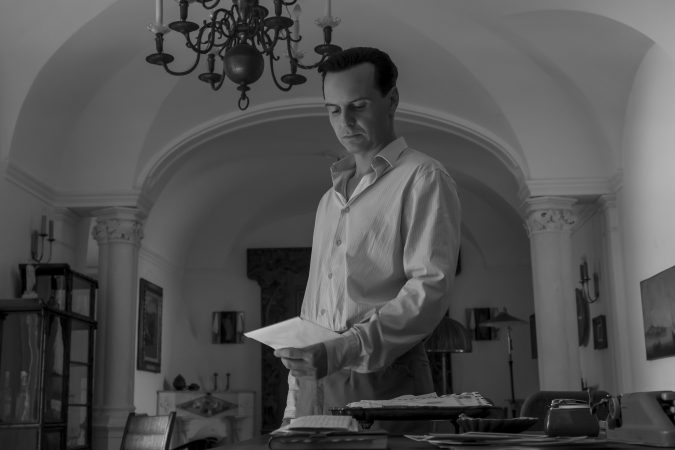 Ripley. Andrew Scott as Tom Ripley in Episode 102 of RIPLEY. Cr. Philippe Antonello/NETFLIX © 2021