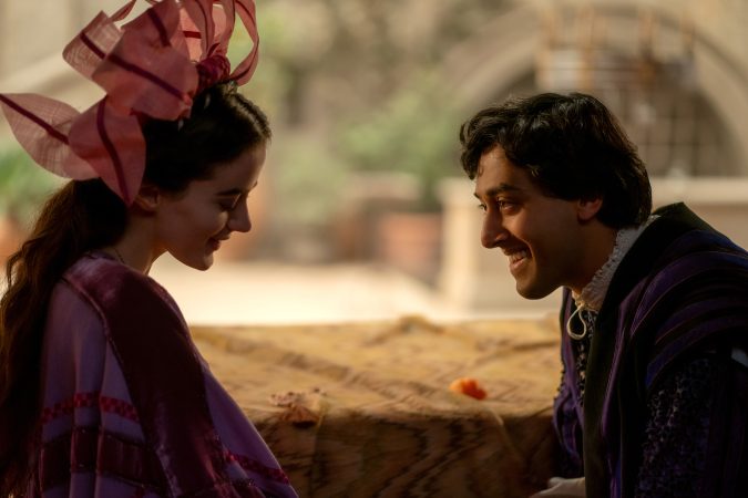 THE DECAMERON. (L to R) Lou Gala as Neifile and Karan Gill as Panfilo in Episode 103 of The Decameron. Cr. Giulia Parmigiani/Netflix © 2023