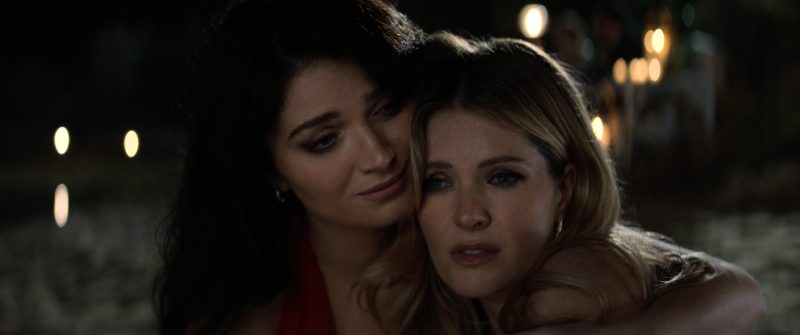 The Perfect Couple. (L to R) Eve Hewson as Amelia Sacks, Meghann Fahy as Merritt Monaco in episode 102 of The Perfect Couple. Cr. Courtesy of Netflix © 2024