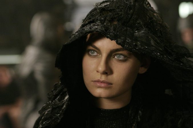 Alexa Davalos in The Chronicles of Riddick (2004)