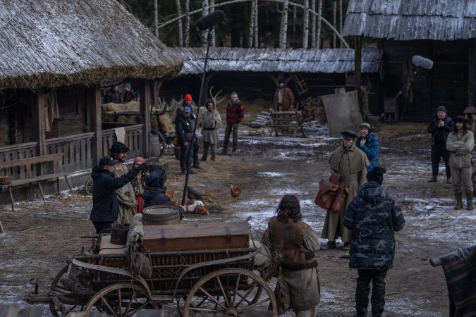 Director Robert Eggers and actor Nicholas Hoult with additional cast and crew members on the set of their film NOSFERATU, a Focus Features release.

Credit: Aidan Monaghan / © 2024 FOCUS FEATURES LLC