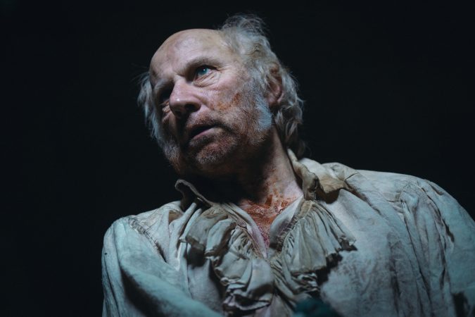 Simon McBurney stars as Herr Knock in director Robert Eggers’ NOSFERATU, a Focus Features release.

Credit: Aidan Monaghan / © 2024 FOCUS FEATURES LLC