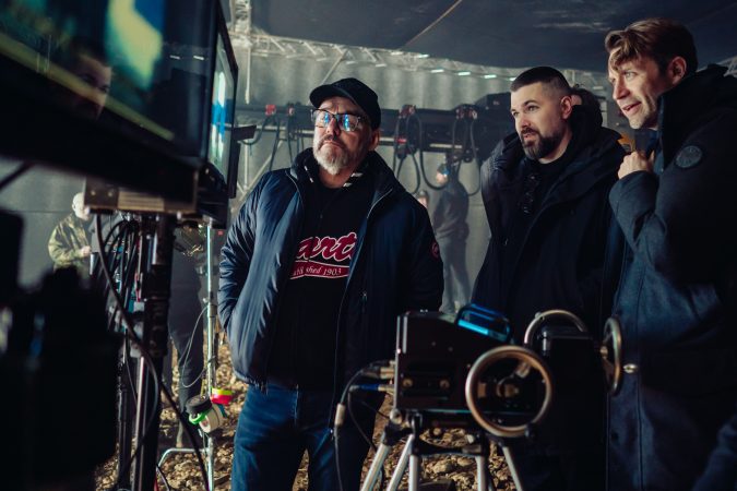 (l-r.) Producer Chris Columbus, director Robert Eggers and director of photography Jarin Blaschke on the set of their film NOSFERATU, a Focus Features release.

Credit: Aidan Monaghan / © 2024 FOCUS FEATURES LLC