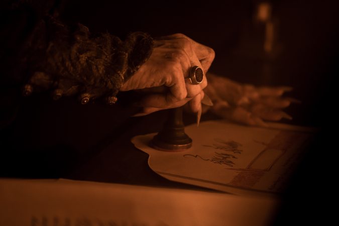 Count Orlok signs his contract in director Robert Eggers’ NOSFERATU, a Focus Features release.

Credit: Aidan Monaghan / © 2024 FOCUS FEATURES LLC