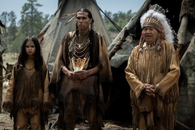 AMERICAN PRIMEVAL. (L to R) Mosiah Crowfoot as Young Elk, Derek Hinkey as Red Feather and Harrison Lowe as Sleeping Deer in Episode 104 of American Primeval. Cr. Matt Kennedy/NETFLIX © 2023