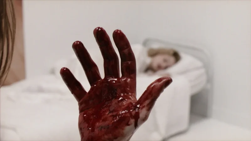 Sarah Gadon in Antiviral (2012)