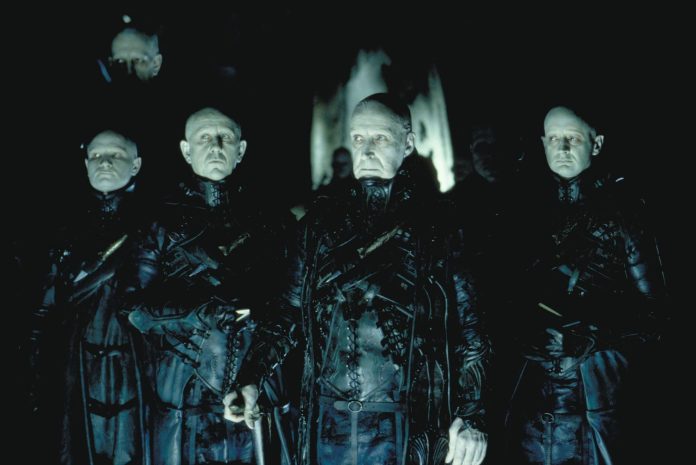 Dark City (1998)