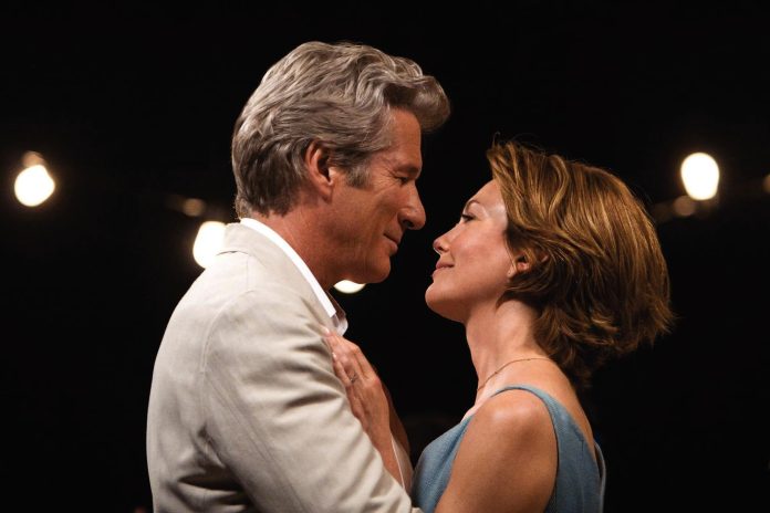 Diane Lane and Richard Gere in Nights in Rodanthe (2008)