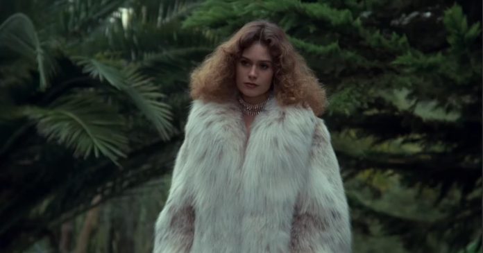 Corinne Cléry in Plot of Fear (1976)